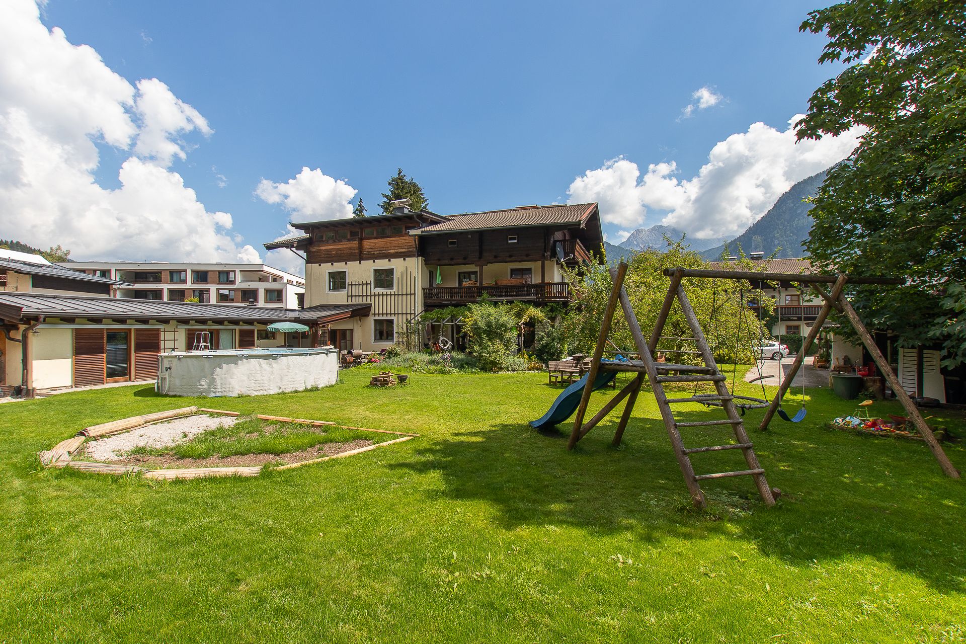 Ferienwohnungen mit Kinderspielplatz